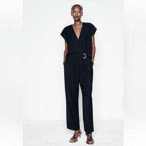 Zara LONG BELTED JUMPSUIT Sz L black
Size: US L | Zara